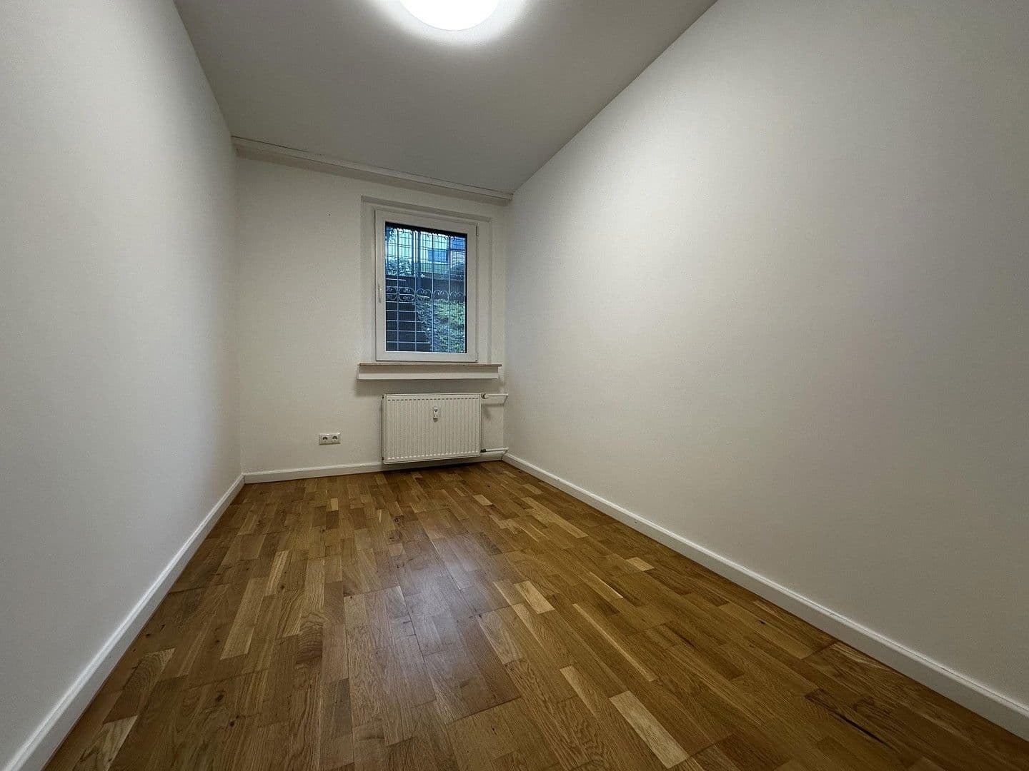 Prenájom bytu 2-izbový 50 m², Pestalozzistraße 44, Köln, Severné Porýnie - Westfálsko Prenájom bytu 2-izbový 50 m², Pestalozzistraße 44, Köln, Severné Porýnie - Westfálsko