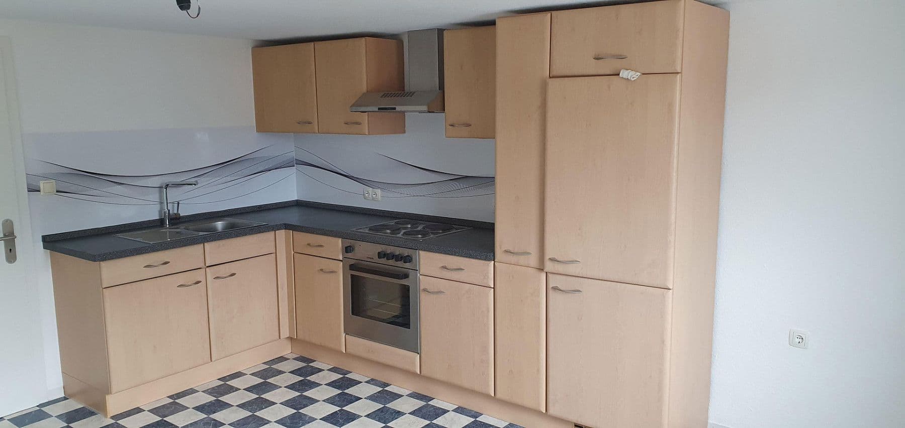 Prenájom bytu 2-izbový 69 m², Schlichtestraße 32, Burladingen, Bádensko-Wurttembersko Prenájom bytu 2-izbový 69 m², Schlichtestraße 32, Burladingen, Bádensko-Wurttembersko