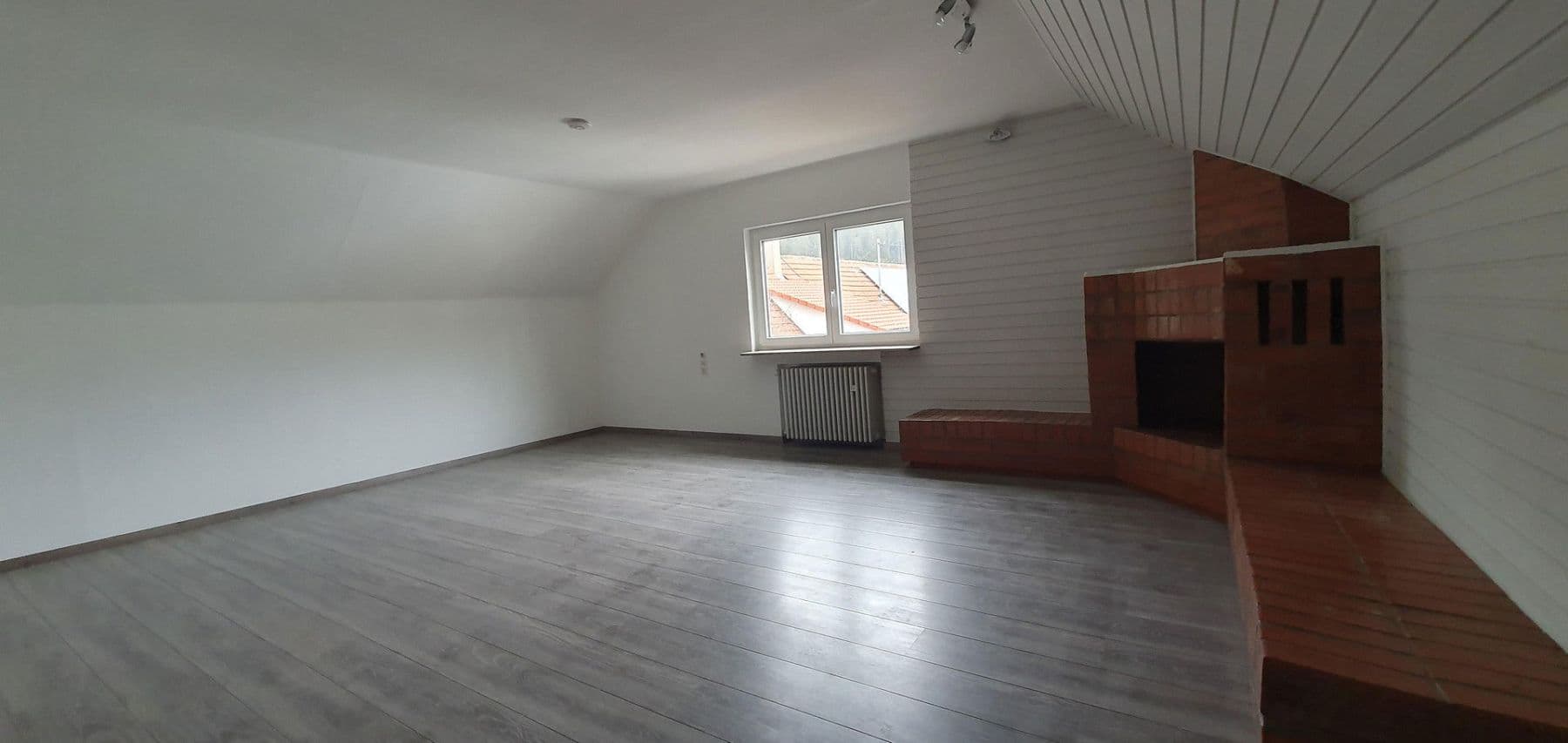Prenájom bytu 2-izbový 69 m², Schlichtestraße 32, Burladingen, Bádensko-Wurttembersko Prenájom bytu 2-izbový 69 m², Schlichtestraße 32, Burladingen, Bádensko-Wurttembersko