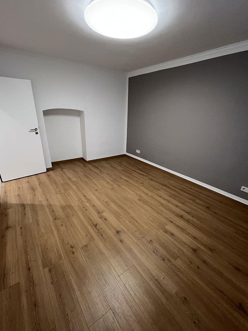 Prenájom bytu 2-izbový 50 m², Kleverstraße 64, Düsseldorf, Severné Porýnie - Westfálsko Prenájom bytu 2-izbový 50 m², Kleverstraße 64, Düsseldorf, Severné Porýnie - Westfálsko