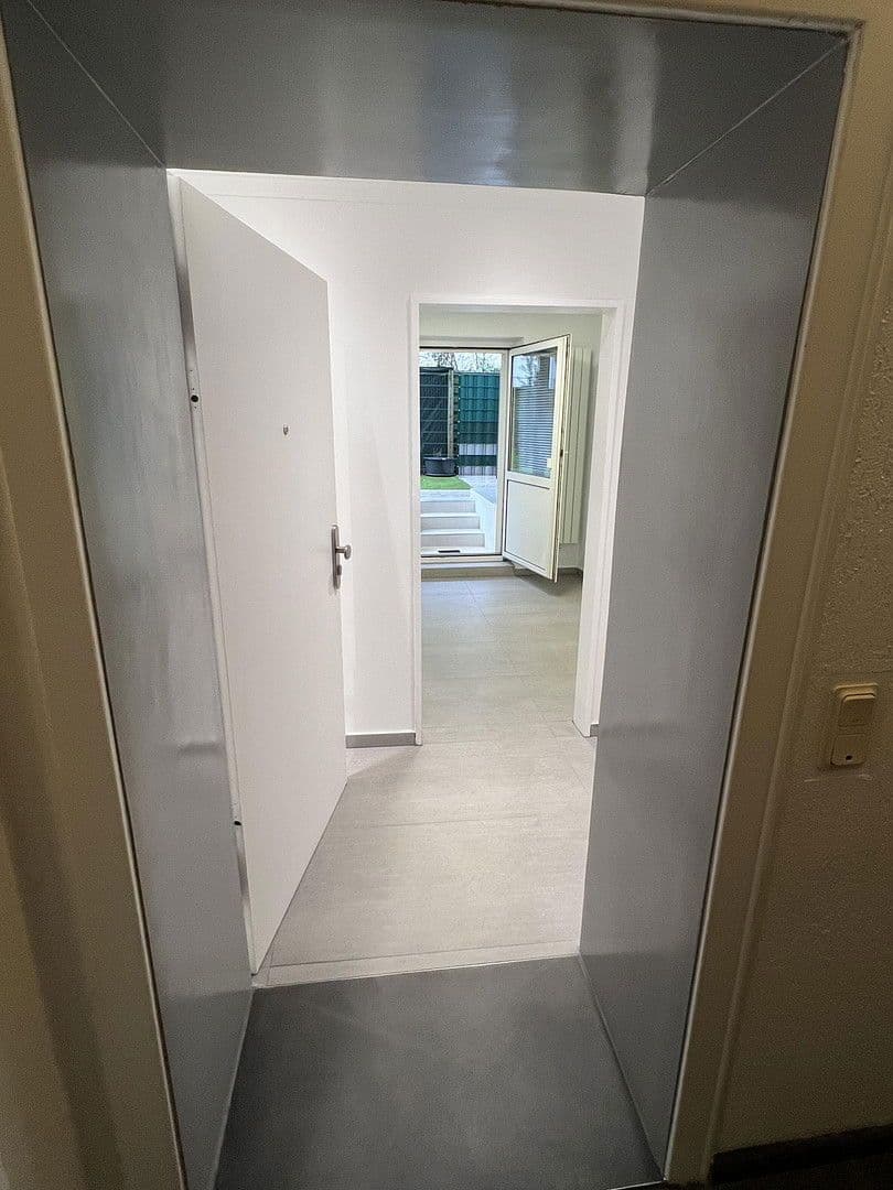 Prenájom bytu 2-izbový 50 m², Kleverstraße 64, Düsseldorf, Severné Porýnie - Westfálsko Prenájom bytu 2-izbový 50 m², Kleverstraße 64, Düsseldorf, Severné Porýnie - Westfálsko