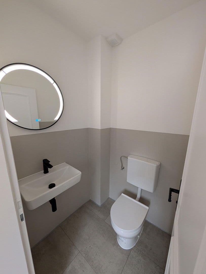 Predaj bytu 2-izbový 92 m², Buxtehude, Dolné Sasko Predaj bytu 2-izbový 92 m², Buxtehude, Dolné Sasko