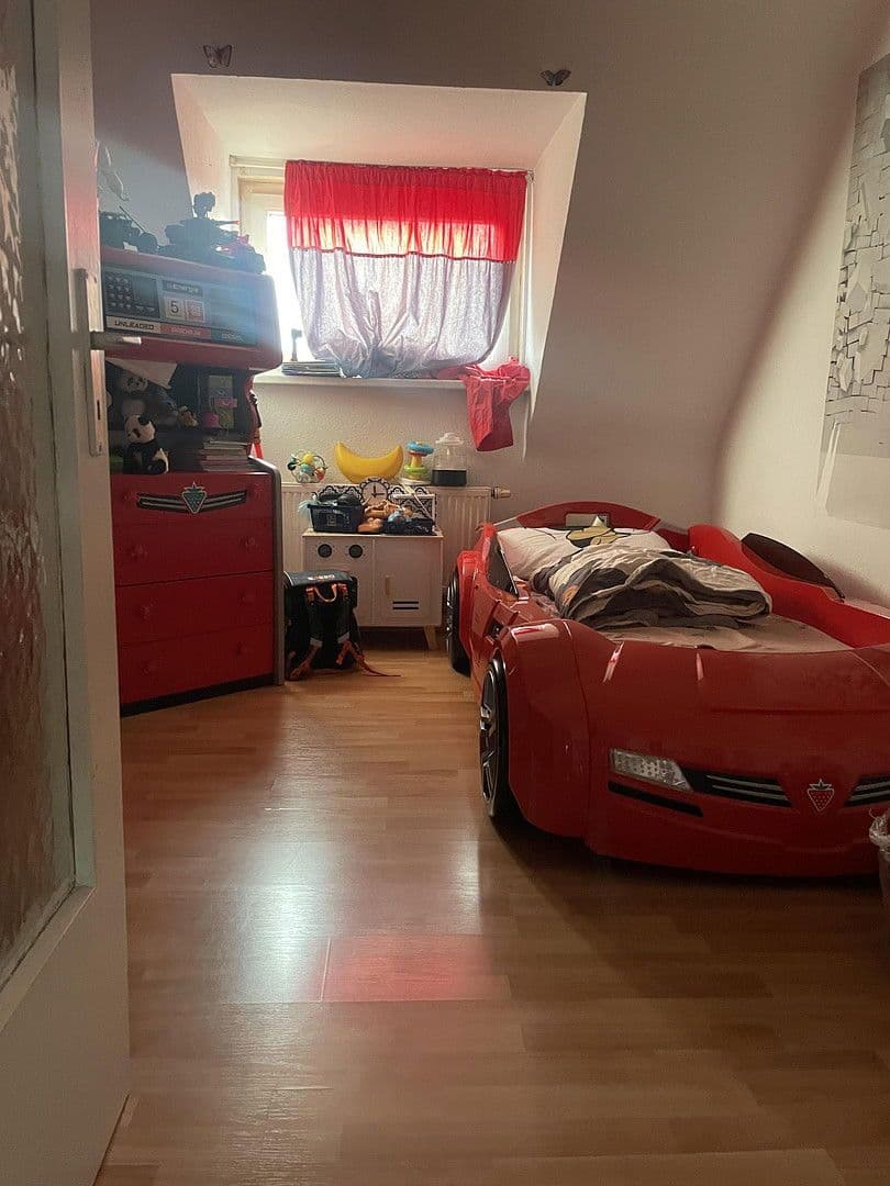 Prenájom bytu 3-izbový 58 m², Rommerskircherstr X, Köln, Severné Porýnie - Westfálsko Prenájom bytu 3-izbový 58 m², Rommerskircherstr X, Köln, Severné Porýnie - Westfálsko