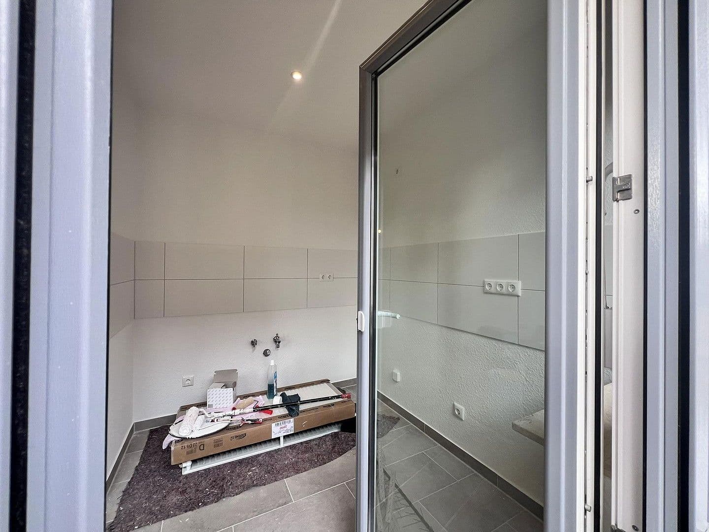 Prenájom bytu 2-izbový 56 m², Douglasstr. 28/30, Karlsruhe, Bádensko-Wurttembersko Prenájom bytu 2-izbový 56 m², Douglasstr. 28/30, Karlsruhe, Bádensko-Wurttembersko