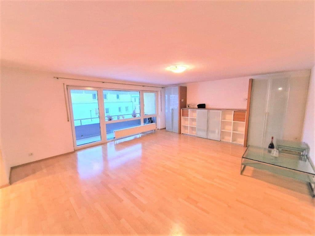 Predaj bytu 6-izbový 135 m², Neumarkt in der Oberpfalz, Bavorsko Predaj bytu 6-izbový 135 m², Neumarkt in der Oberpfalz, Bavorsko