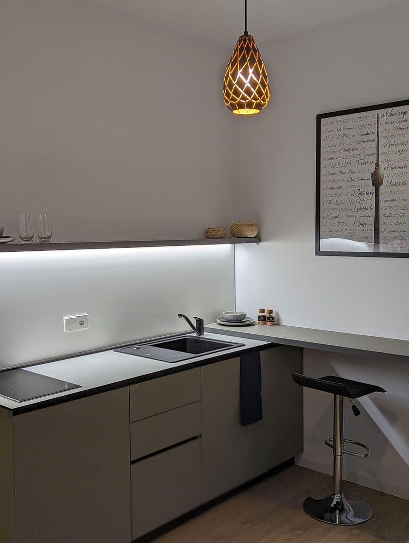 Prenájom bytu 1-izbový 21 m², Rotebühlstrasse 108, Stuttgart West, Bádensko-Wurttembersko Prenájom bytu 1-izbový 21 m², Rotebühlstrasse 108, Stuttgart West, Bádensko-Wurttembersko