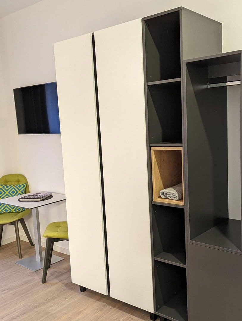 Prenájom bytu 1-izbový 21 m², Rotebühlstrasse 108, Stuttgart West, Bádensko-Wurttembersko Prenájom bytu 1-izbový 21 m², Rotebühlstrasse 108, Stuttgart West, Bádensko-Wurttembersko