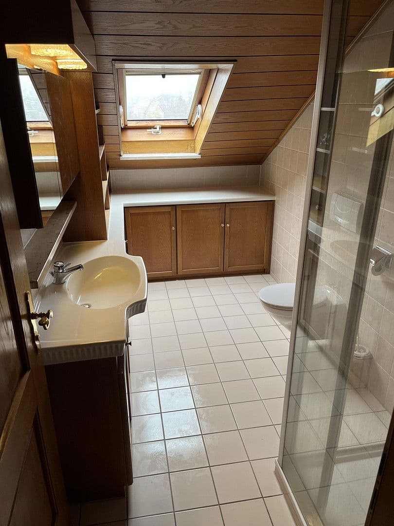 Predaj domu 267 m², pozemek 790 m², Calw, Bádensko-Wurttembersko Predaj domu 267 m², pozemek 790 m², Calw, Bádensko-Wurttembersko