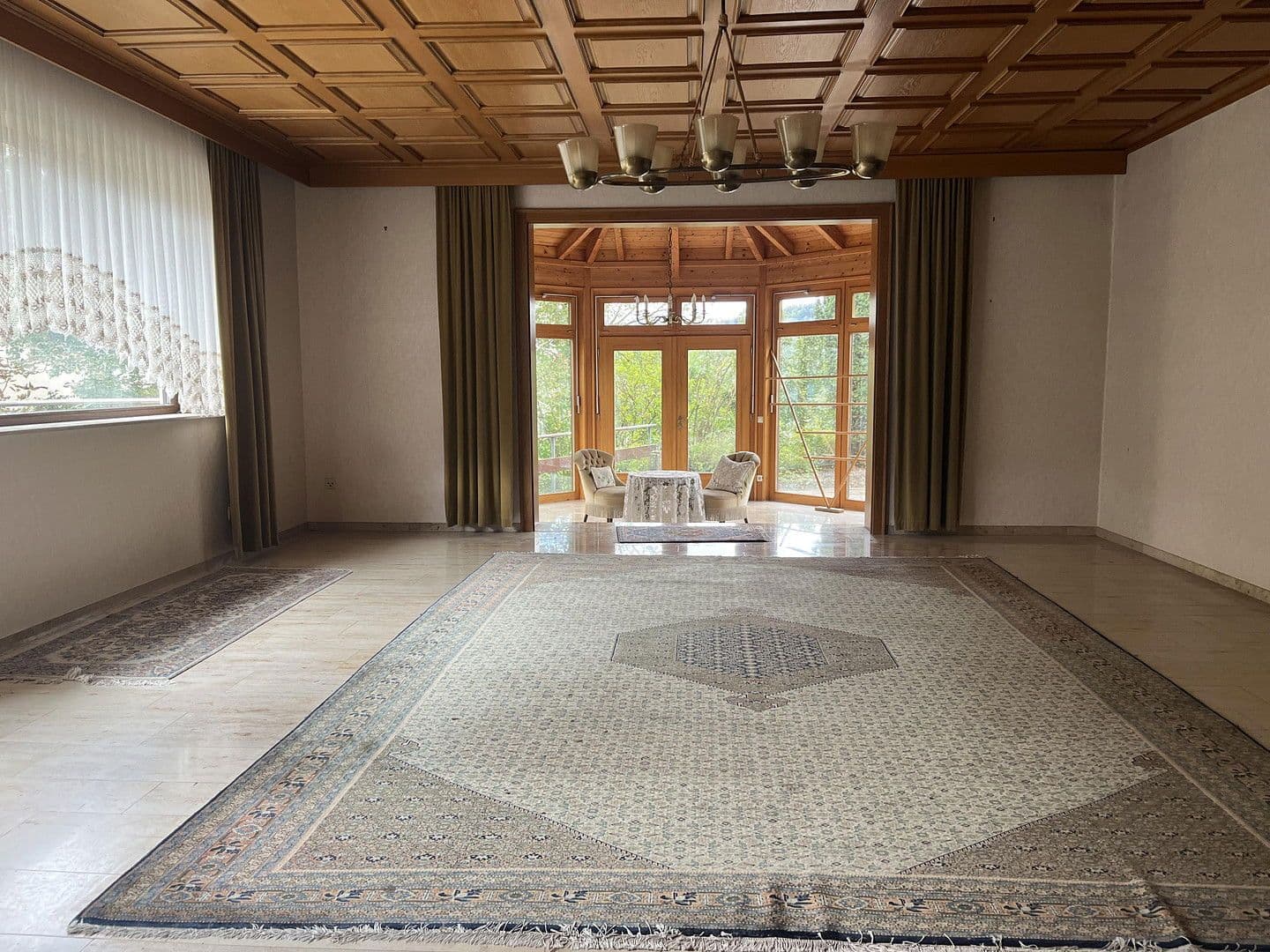 Predaj domu 267 m², pozemek 790 m², Calw, Bádensko-Wurttembersko Predaj domu 267 m², pozemek 790 m², Calw, Bádensko-Wurttembersko