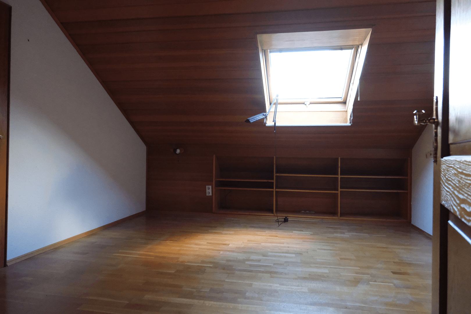 Predaj domu 267 m², pozemek 790 m², Calw, Bádensko-Wurttembersko Predaj domu 267 m², pozemek 790 m², Calw, Bádensko-Wurttembersko