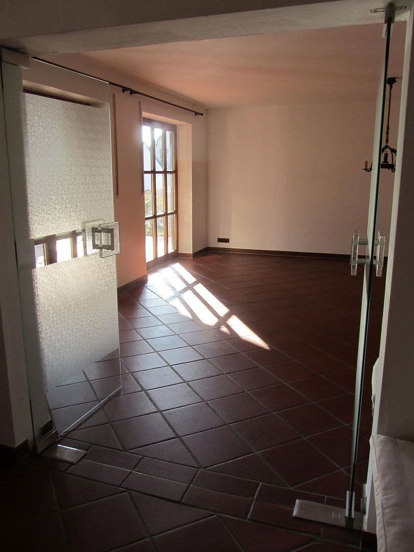 Prenájom bytu 5-izbový 159 m², Nordendtr 7, Geisenfeld, Bavorsko Prenájom bytu 5-izbový 159 m², Nordendtr 7, Geisenfeld, Bavorsko