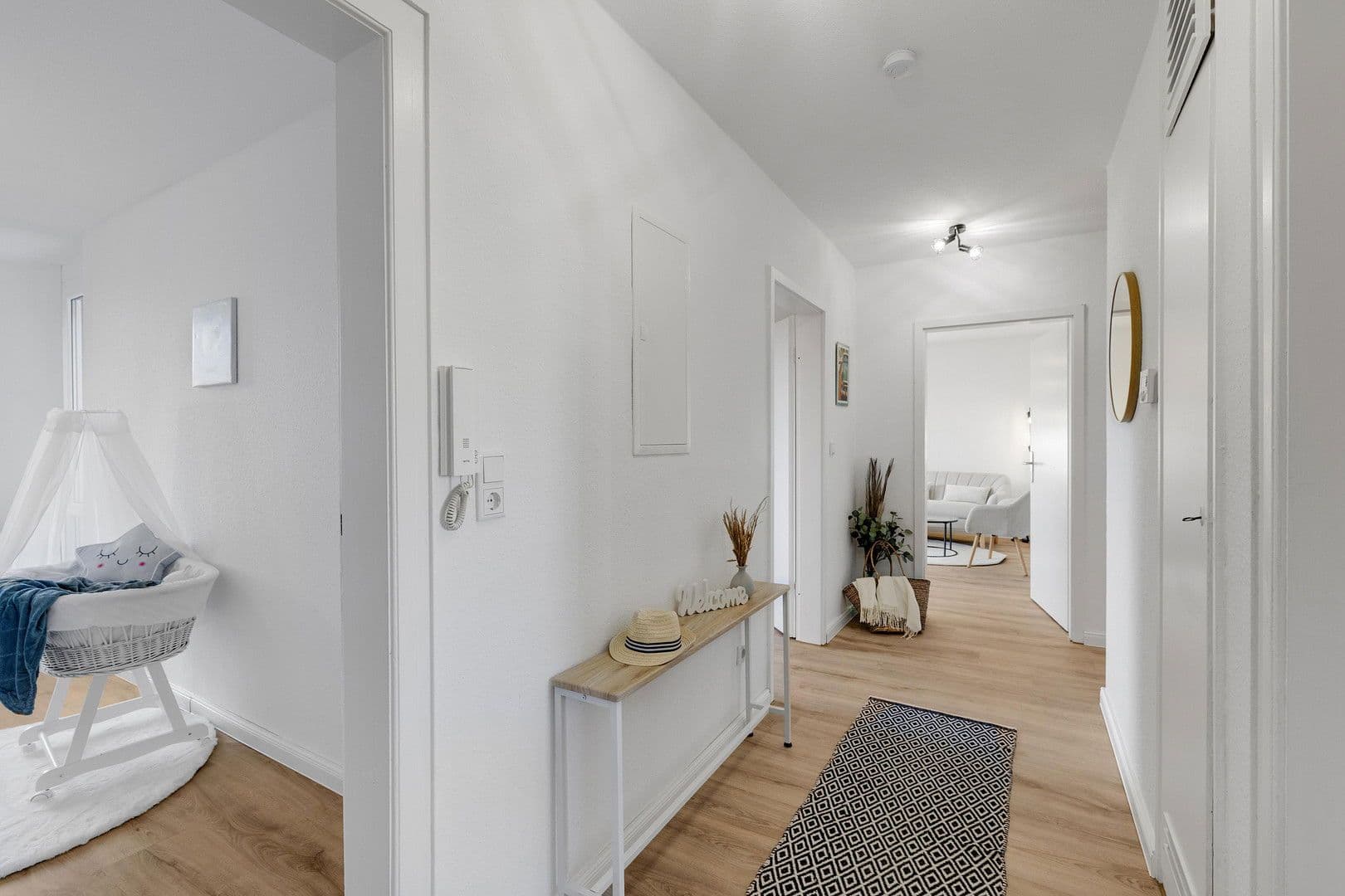 Predaj bytu 4-izbový 81 m², Oldenburg, Dolné Sasko Predaj bytu 4-izbový 81 m², Oldenburg, Dolné Sasko