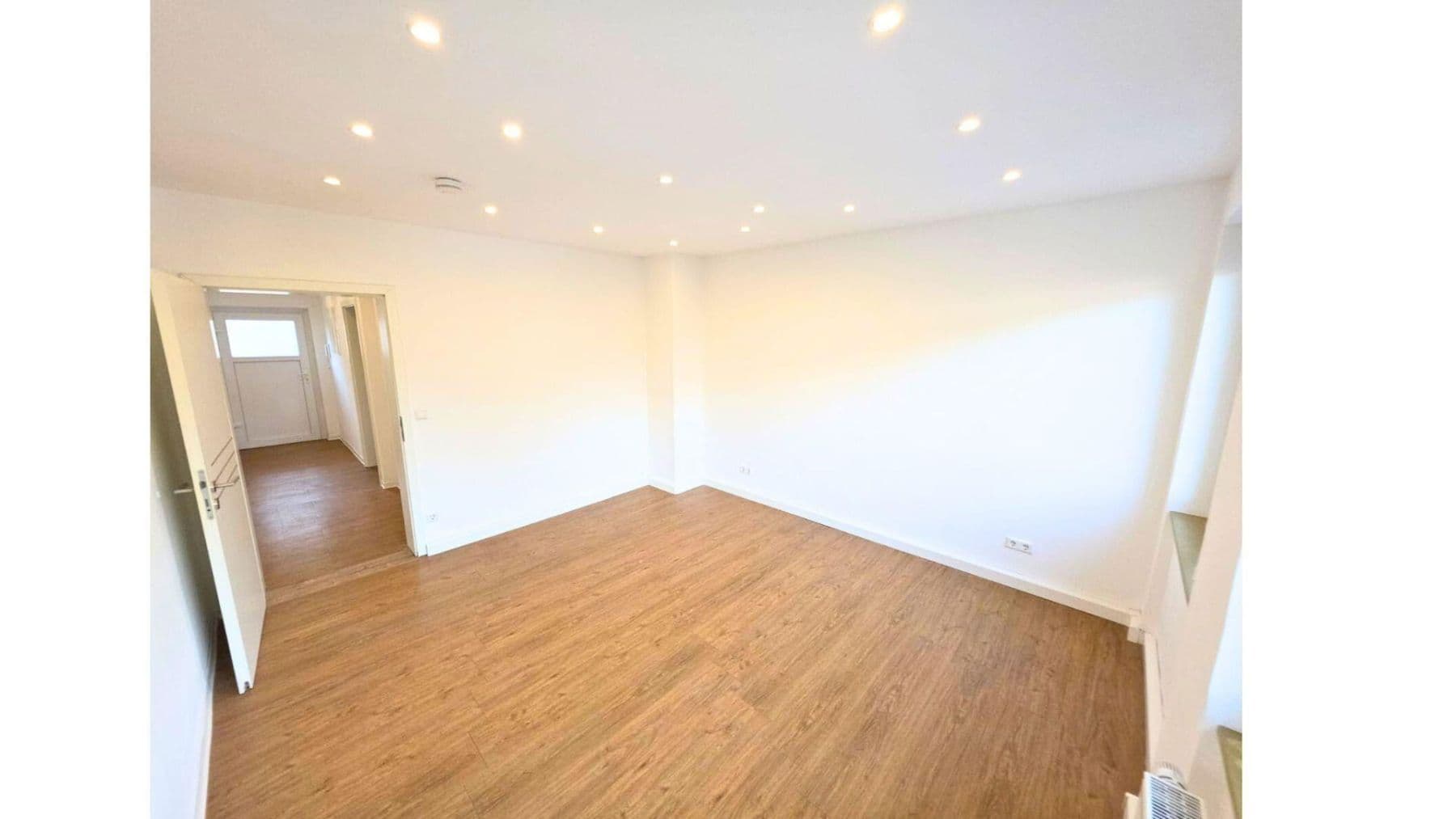 Predaj bytu 3-izbový 62 m², Kriegsstr. 296, Karlsruhe, Bádensko-Wurttembersko Predaj bytu 3-izbový 62 m², Kriegsstr. 296, Karlsruhe, Bádensko-Wurttembersko