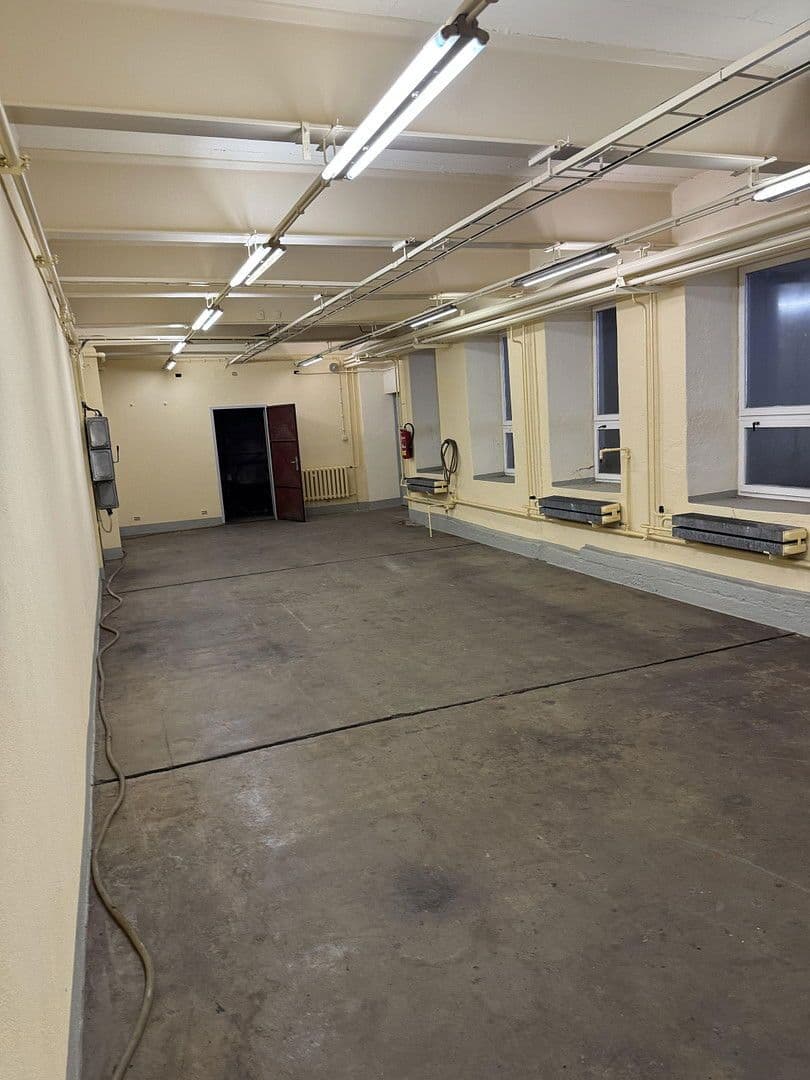 Predaj nebytového priestoru 9.700 m², Großrückerswalde, Sasko Predaj nebytového priestoru 9.700 m², Großrückerswalde, Sasko