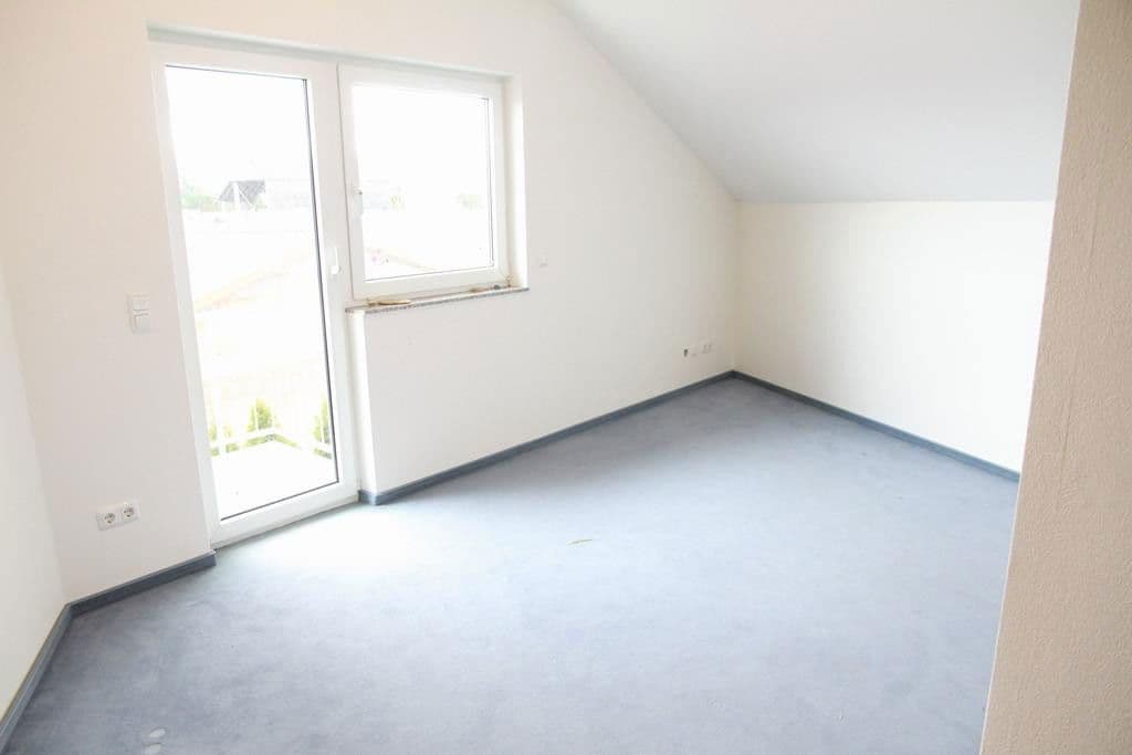 Prenájom kancelárie 240 m², Nidderau, Hesensko Prenájom kancelárie 240 m², Nidderau, Hesensko