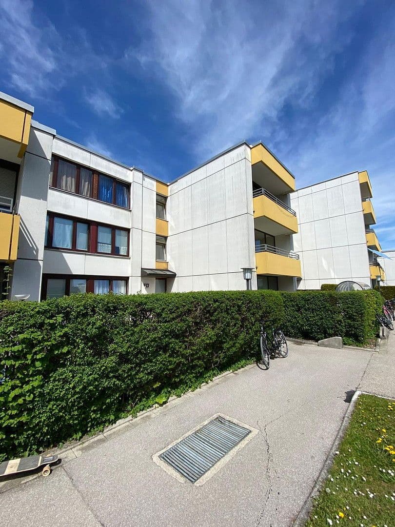 Prenájom bytu 1-izbový 34 m², Richard-Strauss-Straße 9, Karlsfeld, Bavorsko Prenájom bytu 1-izbový 34 m², Richard-Strauss-Straße 9, Karlsfeld, Bavorsko