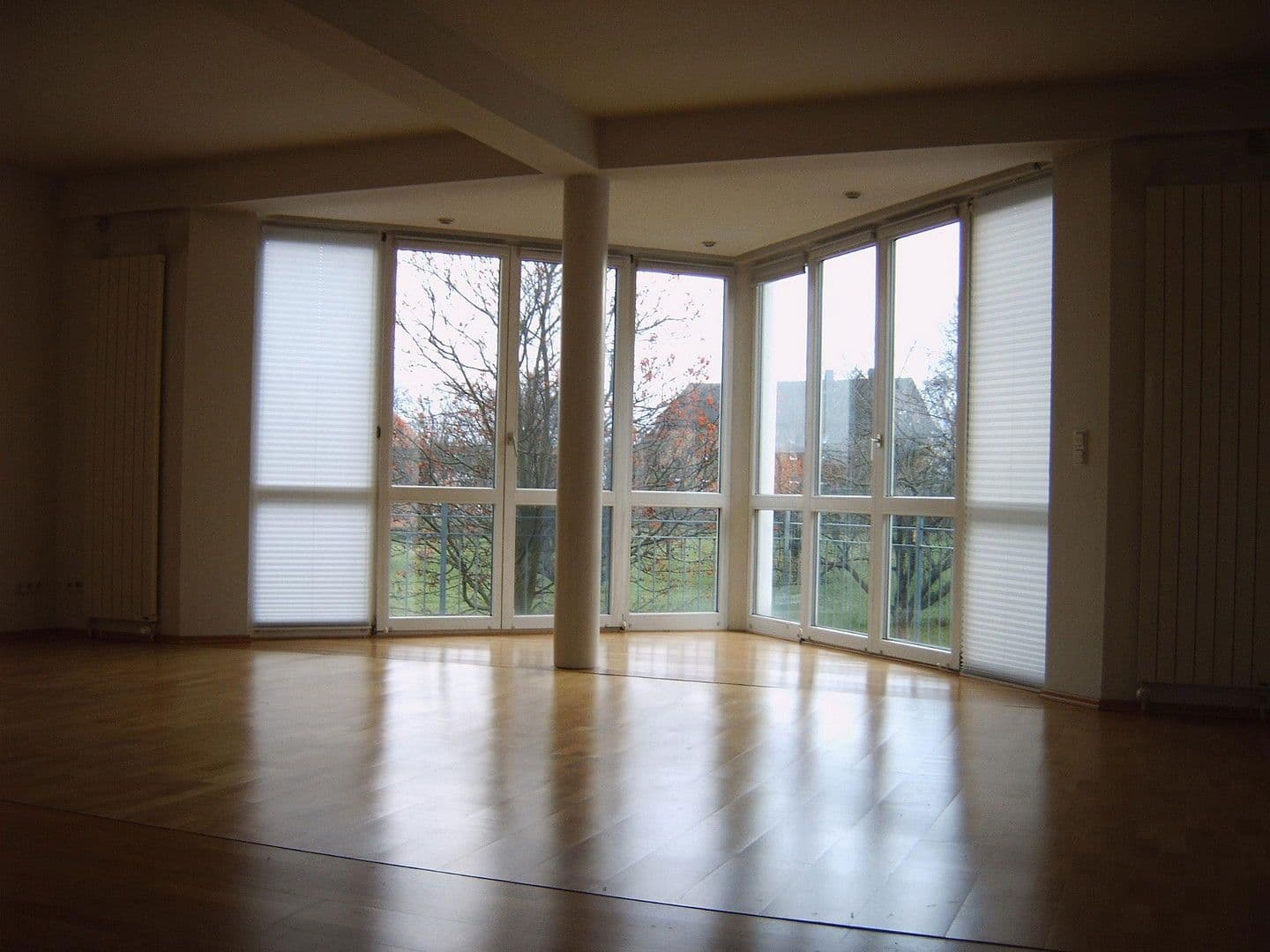 Prenájom domu 130 m², pozemek 100 m², Mahnerstraße 20c, Salzgitter, Dolné Sasko Prenájom domu 130 m², pozemek 100 m², Mahnerstraße 20c, Salzgitter, Dolné Sasko