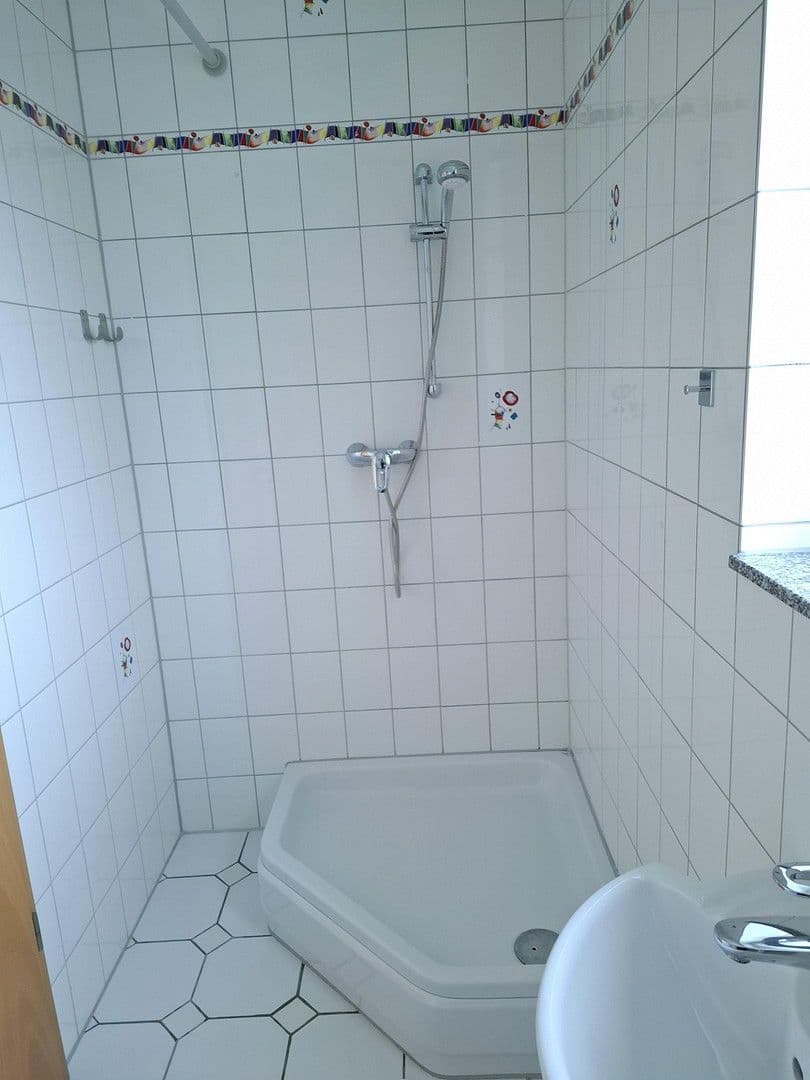 Prenájom domu 130 m², pozemek 100 m², Mahnerstraße 20c, Salzgitter, Dolné Sasko Prenájom domu 130 m², pozemek 100 m², Mahnerstraße 20c, Salzgitter, Dolné Sasko