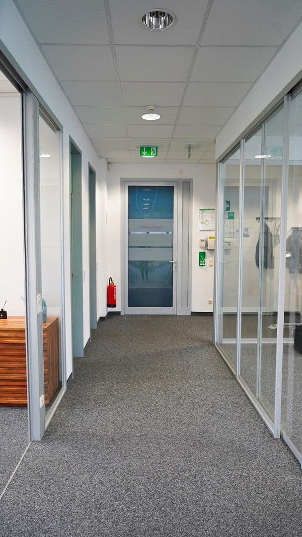 Prenájom kancelárie 345 m², Siegburger Straße 39a, Sankt Augustin, Severné Porýnie - Westfálsko Prenájom kancelárie 345 m², Siegburger Straße 39a, Sankt Augustin, Severné Porýnie - Westfálsko