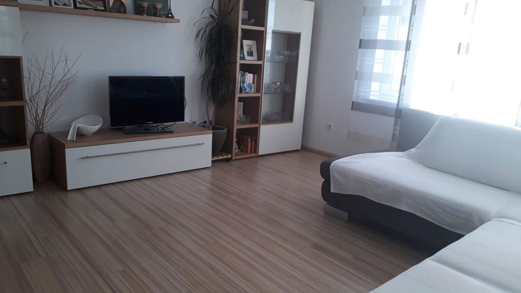 Predaj bytu 4-izbový 125 m², Oftersheim, Bádensko-Wurttembersko Predaj bytu 4-izbový 125 m², Oftersheim, Bádensko-Wurttembersko