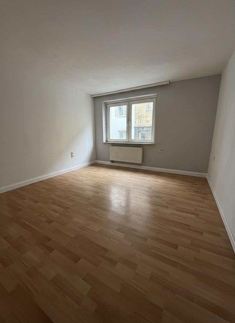 Prenájom bytu 1-izbový 35 m², Oberdörnen 35, Wuppertal, Severné Porýnie - Westfálsko Prenájom bytu 1-izbový 35 m², Oberdörnen 35, Wuppertal, Severné Porýnie - Westfálsko