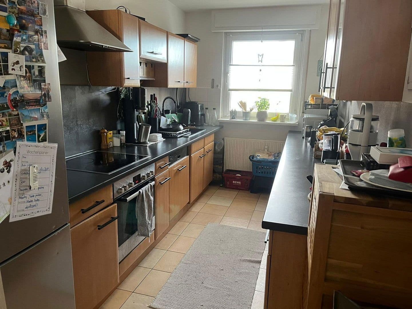 Prenájom bytu 3-izbový 76 m², Kölner Straße 23, Hürth, Severné Porýnie - Westfálsko Prenájom bytu 3-izbový 76 m², Kölner Straße 23, Hürth, Severné Porýnie - Westfálsko