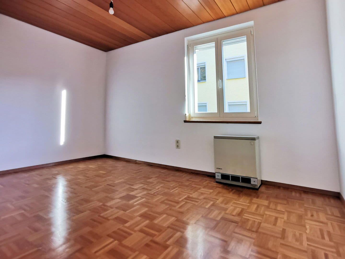 Prenájom bytu 3-izbový 65 m², Tübingen, Bádensko-Wurttembersko Prenájom bytu 3-izbový 65 m², Tübingen, Bádensko-Wurttembersko