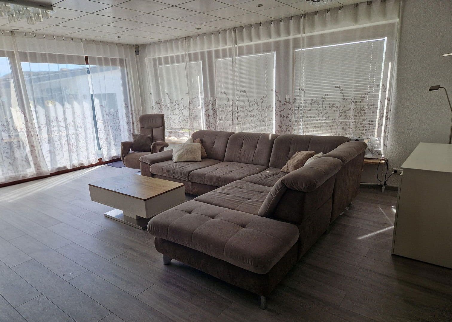 Predaj domu 155 m², pozemek 650 m², Große Rheinstraße 11, Philippsburg, Bádensko-Wurttembersko Predaj domu 155 m², pozemek 650 m², Große Rheinstraße 11, Philippsburg, Bádensko-Wurttembersko