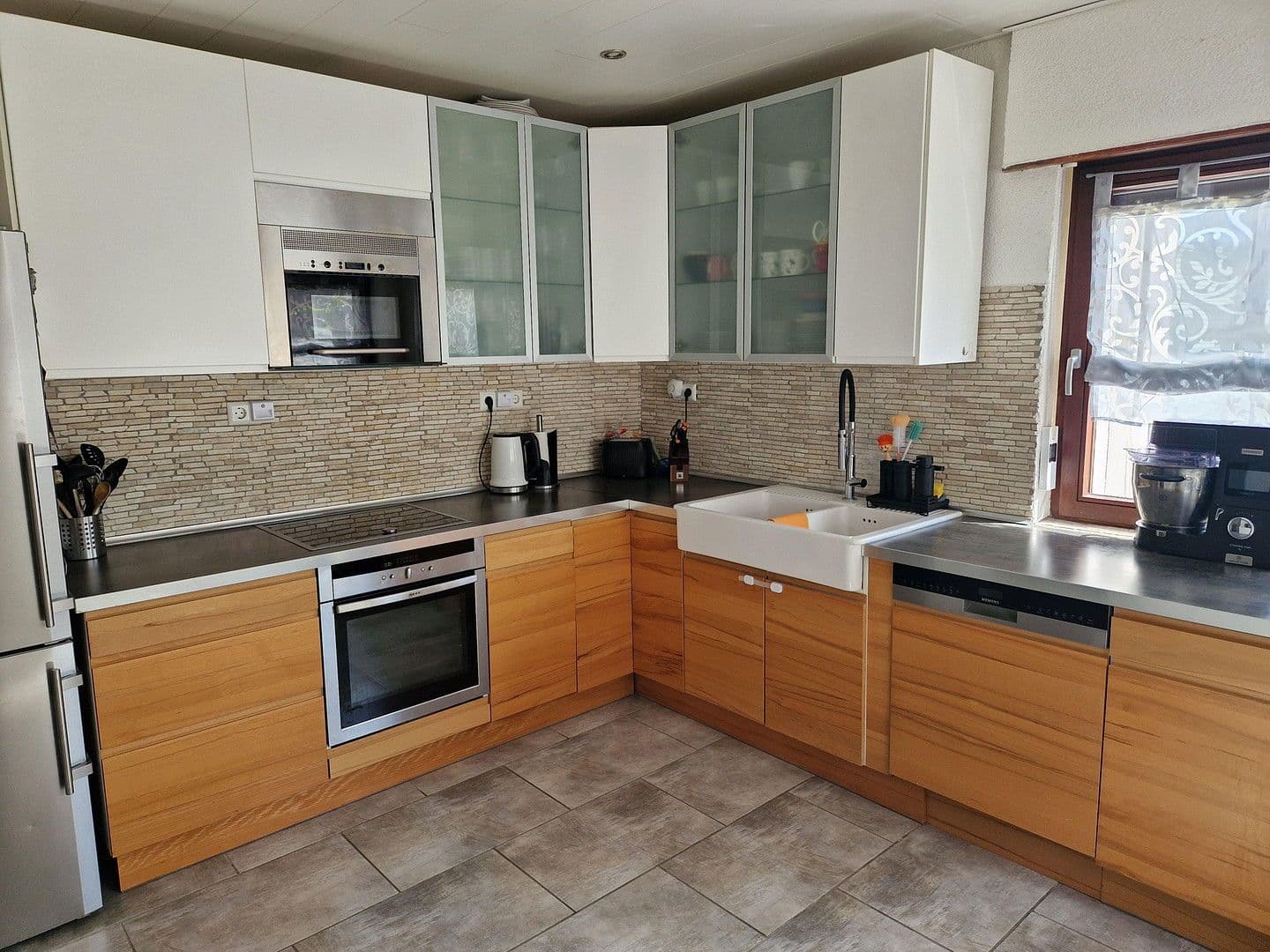 Predaj domu 155 m², pozemek 650 m², Große Rheinstraße 11, Philippsburg, Bádensko-Wurttembersko Predaj domu 155 m², pozemek 650 m², Große Rheinstraße 11, Philippsburg, Bádensko-Wurttembersko