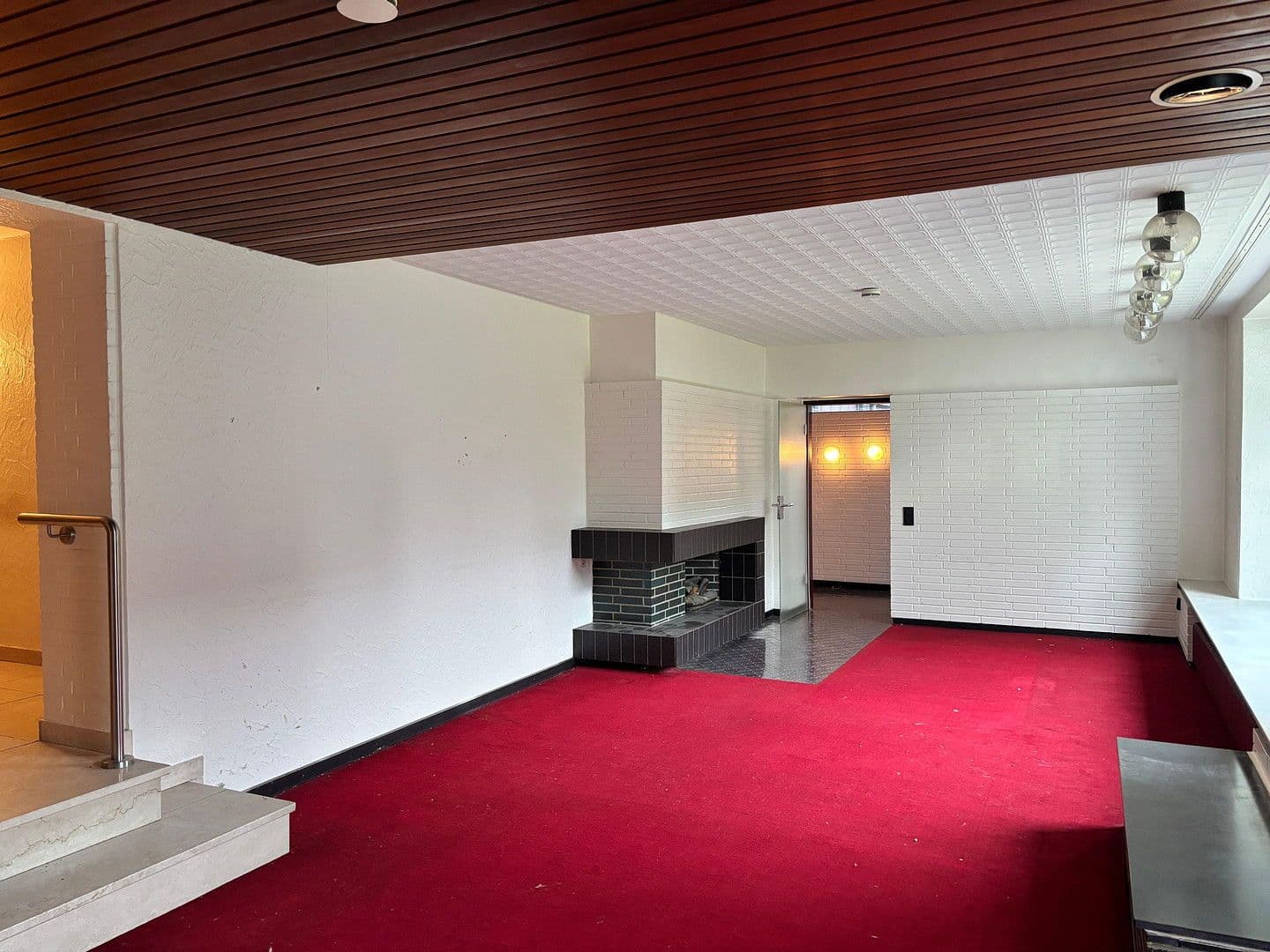 Predaj domu 273 m², pozemek 1.278 m², Oberhausen, Severné Porýnie - Westfálsko Predaj domu 273 m², pozemek 1.278 m², Oberhausen, Severné Porýnie - Westfálsko