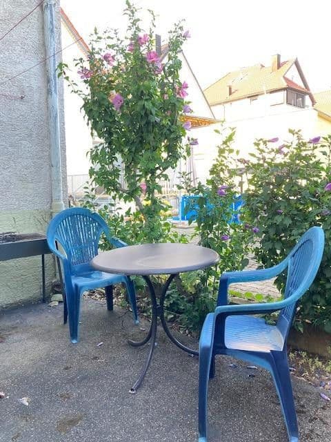 Prenájom bytu 3-izbový 75 m², Stuttgart, Bádensko-Wurttembersko Prenájom bytu 3-izbový 75 m², Stuttgart, Bádensko-Wurttembersko