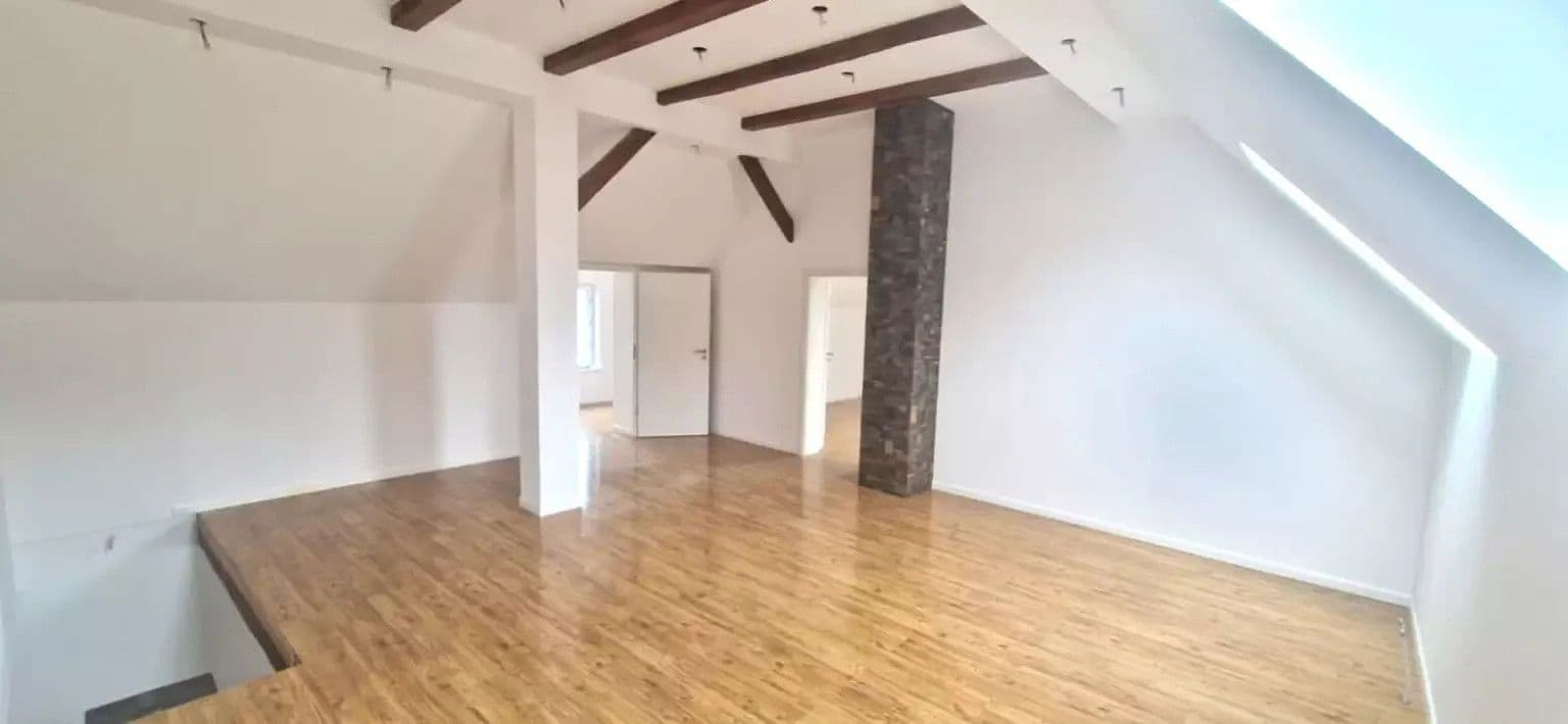 Predaj domu 152 m², pozemek 799 m², Windmüllerstr. 16a, Torgau, Sasko Predaj domu 152 m², pozemek 799 m², Windmüllerstr. 16a, Torgau, Sasko
