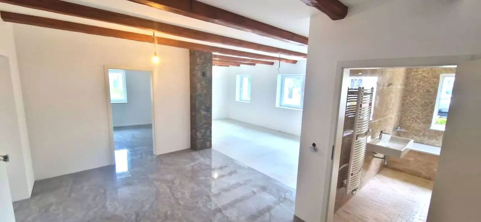 Predaj domu 152 m², pozemek 799 m², Windmüllerstr. 16a, Torgau, Sasko Predaj domu 152 m², pozemek 799 m², Windmüllerstr. 16a, Torgau, Sasko