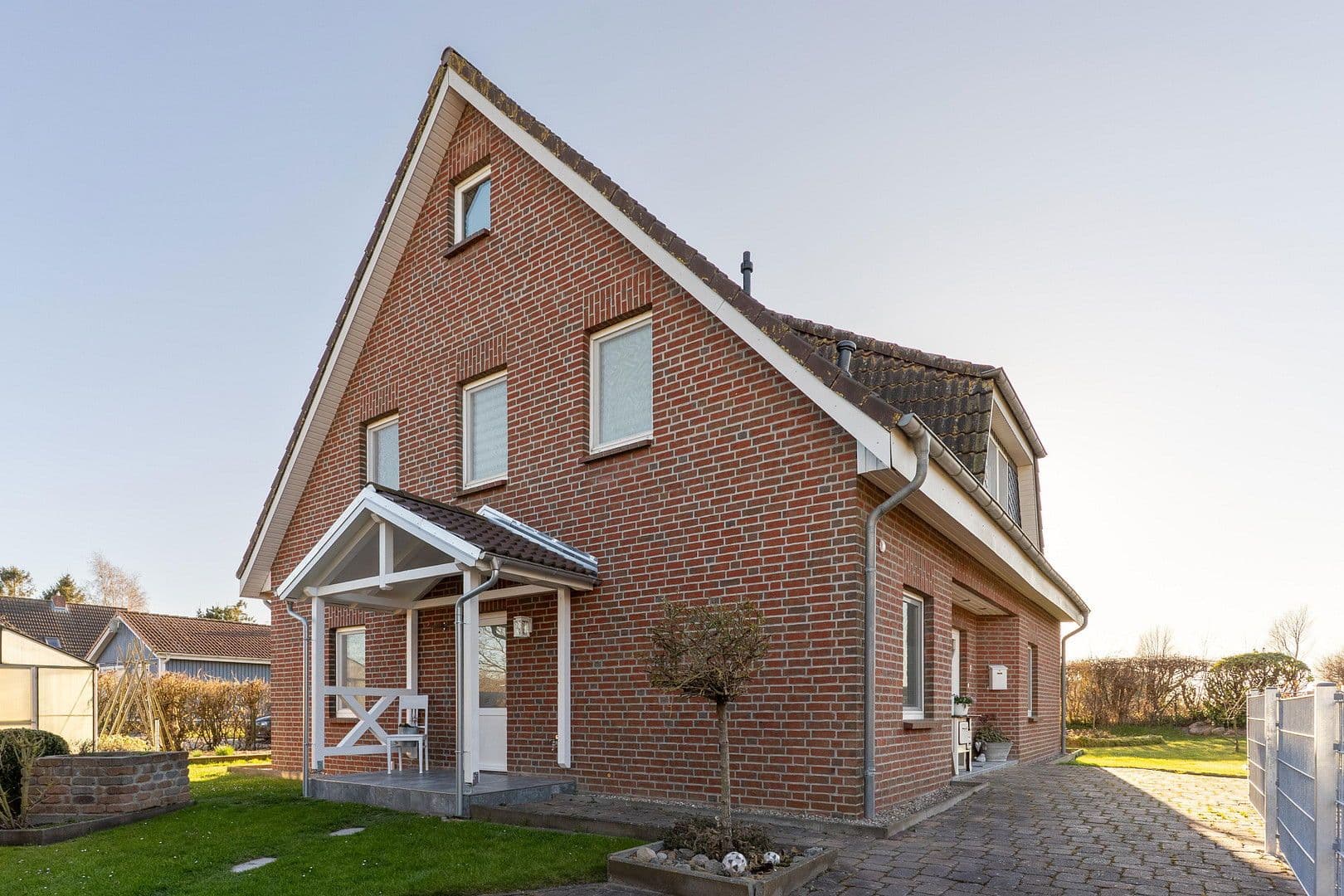 Predaj domu 161 m², pozemek 861 m², Neukirchen, Šlezvicko-Holštajnsko Predaj domu 161 m², pozemek 861 m², Neukirchen, Šlezvicko-Holštajnsko