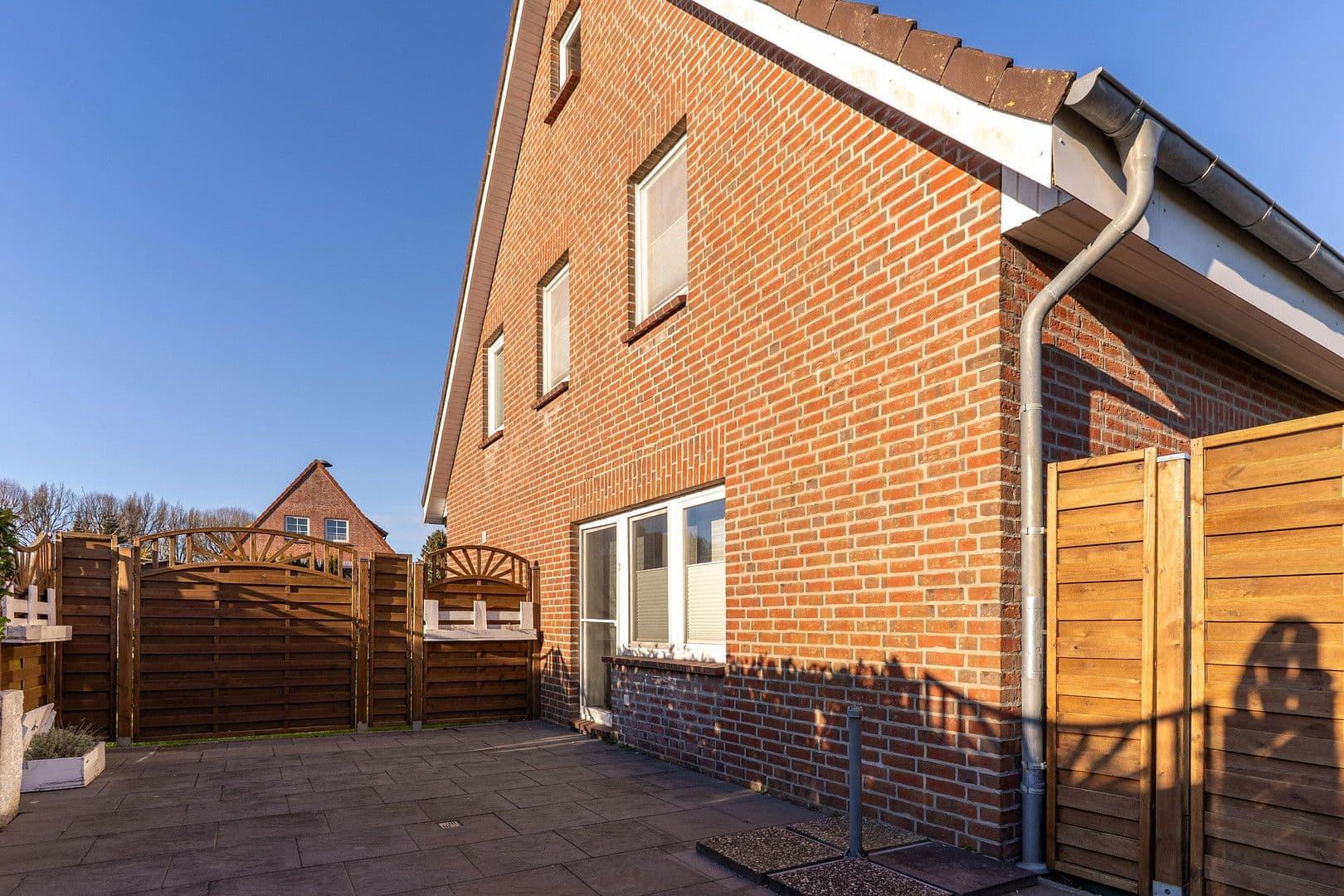 Predaj domu 161 m², pozemek 861 m², Neukirchen, Šlezvicko-Holštajnsko Predaj domu 161 m², pozemek 861 m², Neukirchen, Šlezvicko-Holštajnsko