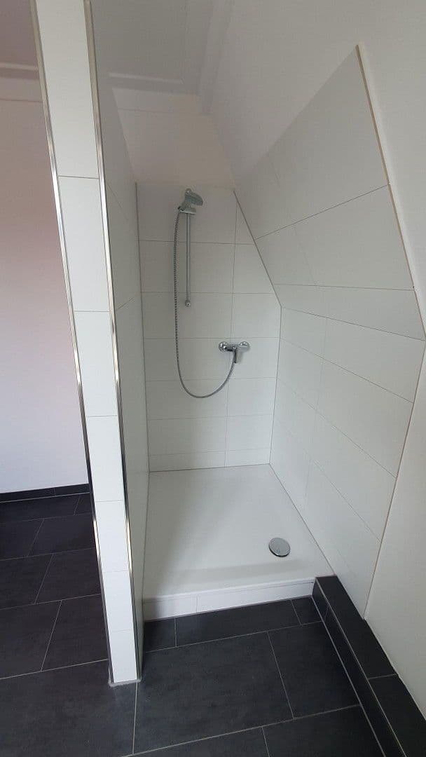 Prenájom bytu 2-izbový 73 m², Lütgendortmunder Hellweg, Dortmund, Severné Porýnie - Westfálsko Prenájom bytu 2-izbový 73 m², Lütgendortmunder Hellweg, Dortmund, Severné Porýnie - Westfálsko