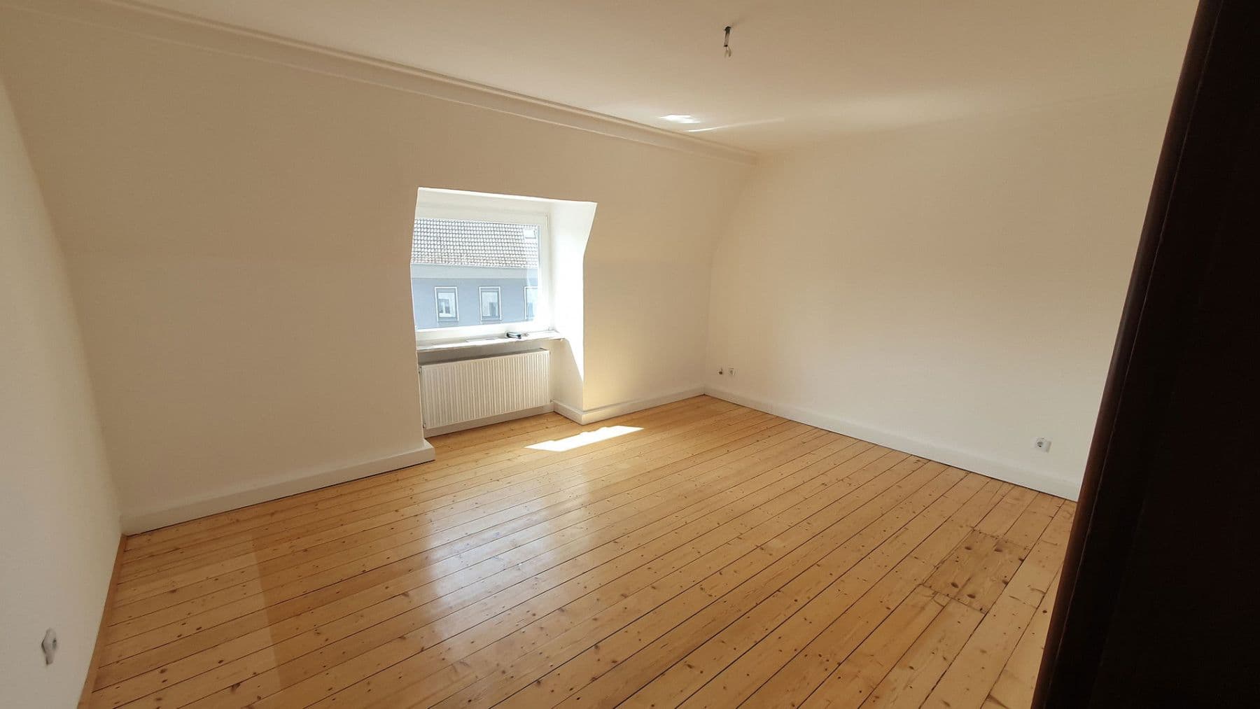 Prenájom bytu 2-izbový 73 m², Lütgendortmunder Hellweg, Dortmund, Severné Porýnie - Westfálsko Prenájom bytu 2-izbový 73 m², Lütgendortmunder Hellweg, Dortmund, Severné Porýnie - Westfálsko