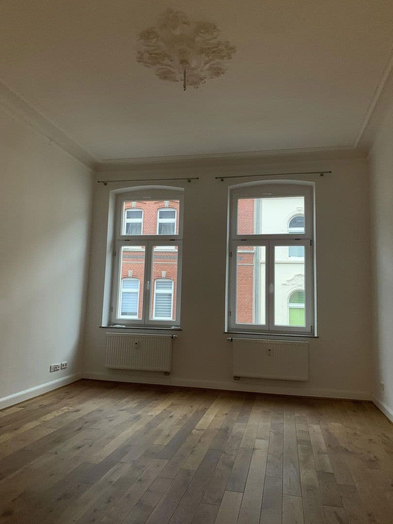 Prenájom bytu 4-izbový 112 m², Trimbornstrasse 11, Köln, Severné Porýnie - Westfálsko Prenájom bytu 4-izbový 112 m², Trimbornstrasse 11, Köln, Severné Porýnie - Westfálsko