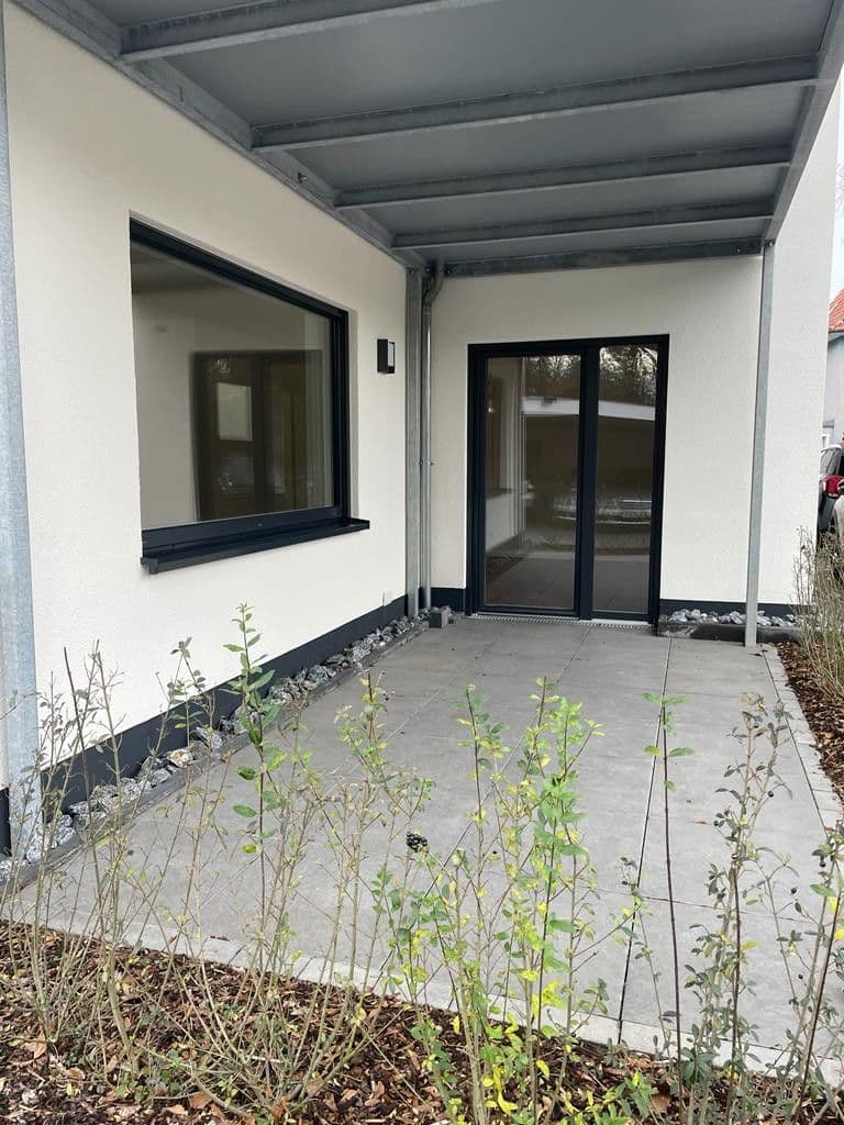 Prenájom bytu 2-izbový 77 m², Linienstraße 21, Leverkusen, Severné Porýnie - Westfálsko Prenájom bytu 2-izbový 77 m², Linienstraße 21, Leverkusen, Severné Porýnie - Westfálsko