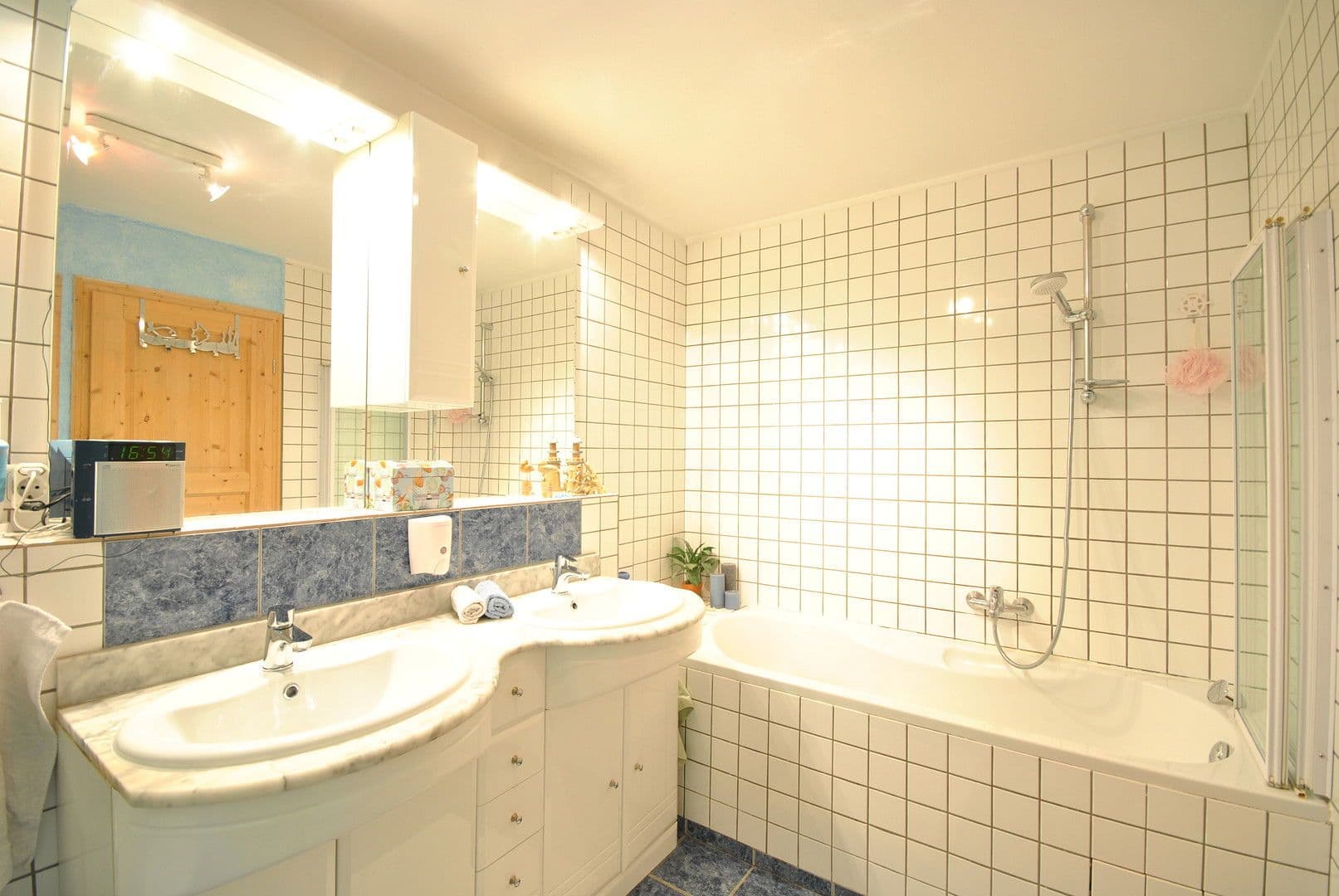 Prenájom bytu 3-izbový 69 m², Oberaudorf, Bavorsko Prenájom bytu 3-izbový 69 m², Oberaudorf, Bavorsko