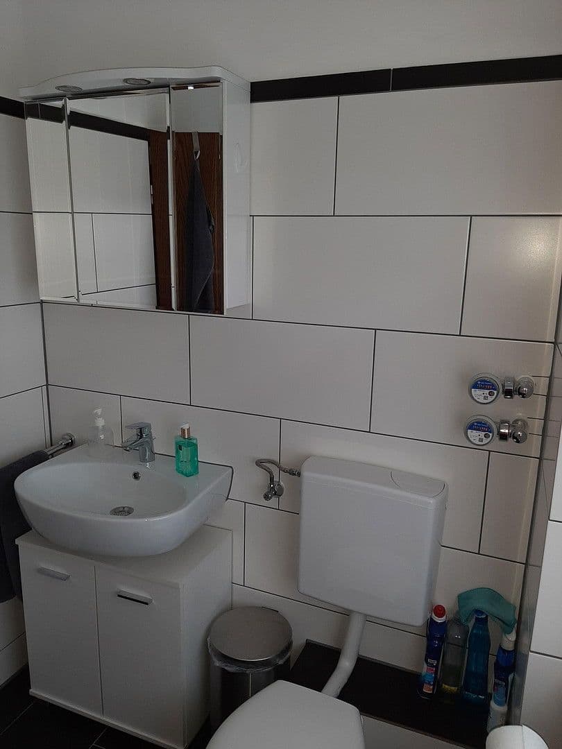 Prenájom bytu 2-izbový 63 m², Maarweg 40, Weilerswist, Severné Porýnie - Westfálsko Prenájom bytu 2-izbový 63 m², Maarweg 40, Weilerswist, Severné Porýnie - Westfálsko