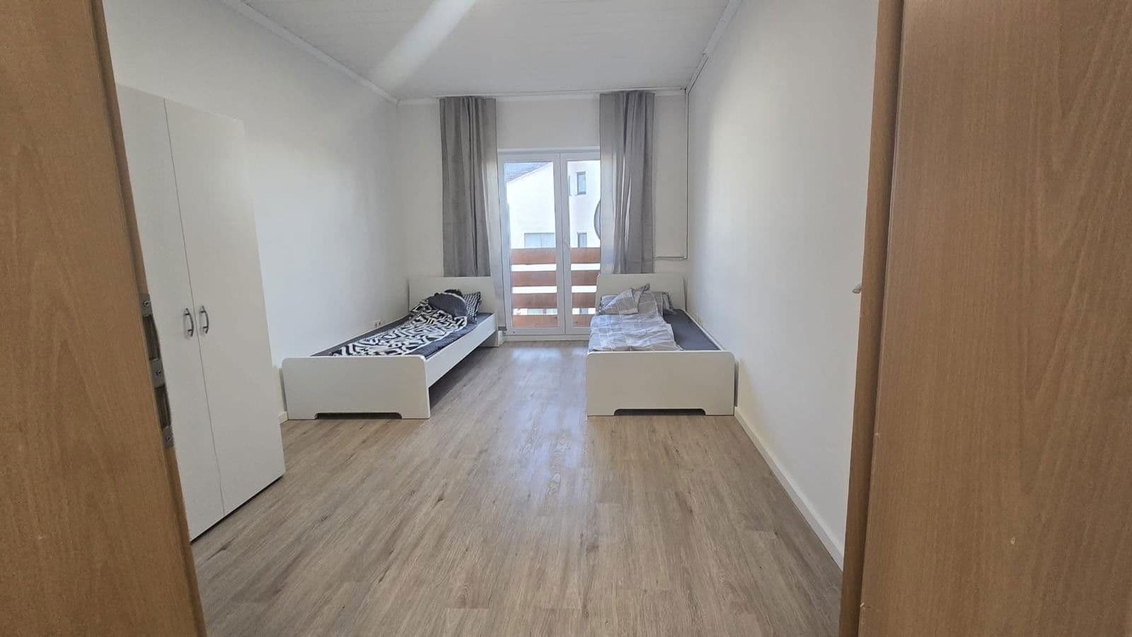 Prenájom domu 175 m², pozemek 500 m², Bahnhof Strasse 25, Dingolfing, Bavorsko Prenájom domu 175 m², pozemek 500 m², Bahnhof Strasse 25, Dingolfing, Bavorsko