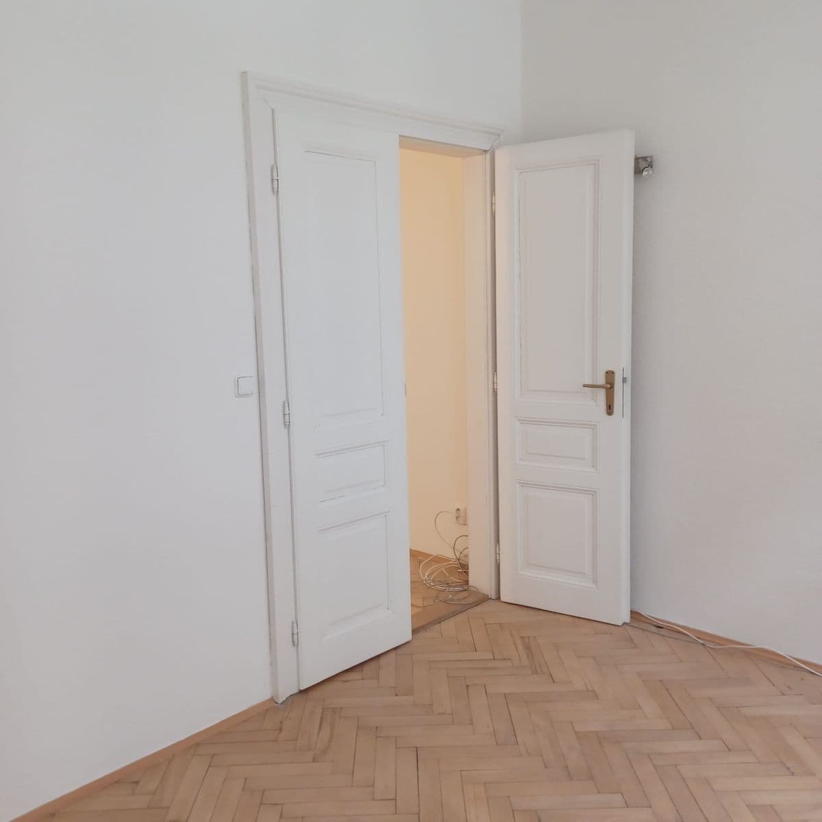 Prenájom bytu 2-izbový 69 m², Heřmanova, Praha, Praha Prenájom bytu 2-izbový 69 m², Heřmanova, Praha, Praha