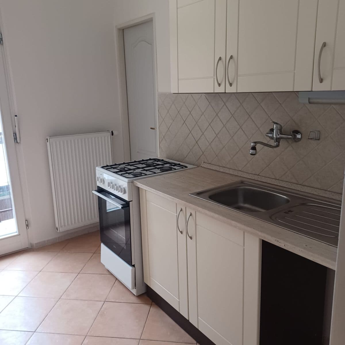 Prenájom bytu 2-izbový 69 m², Heřmanova, Praha, Praha Prenájom bytu 2-izbový 69 m², Heřmanova, Praha, Praha