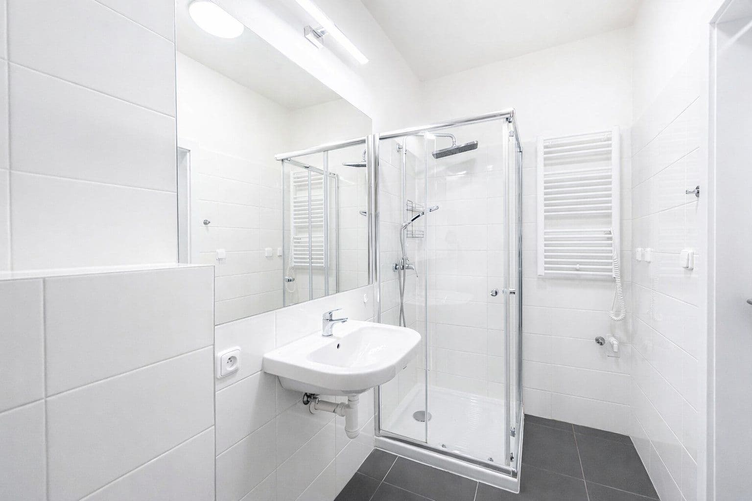 Prenájom bytu 1-izbový 28 m², Peroutkova, Praha, Praha Prenájom bytu 1-izbový 28 m², Peroutkova, Praha, Praha