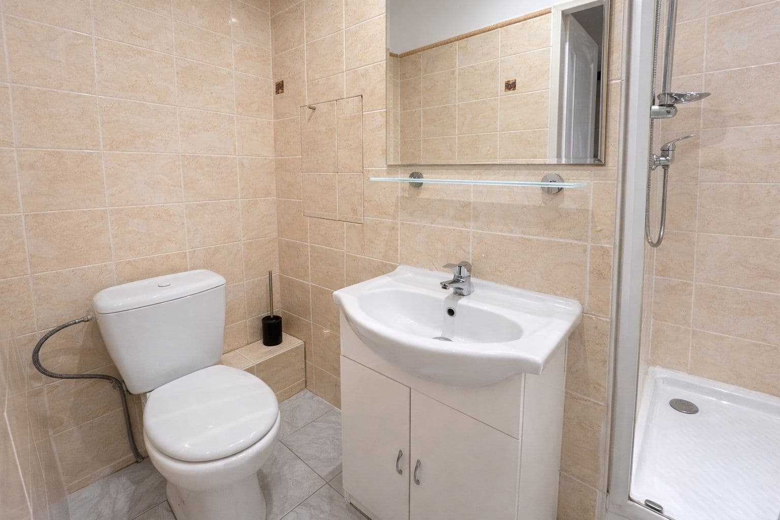 Prenájom bytu 2-izbový 39 m², Švédská, Kladno, Středočeský kraj Prenájom bytu 2-izbový 39 m², Švédská, Kladno, Středočeský kraj