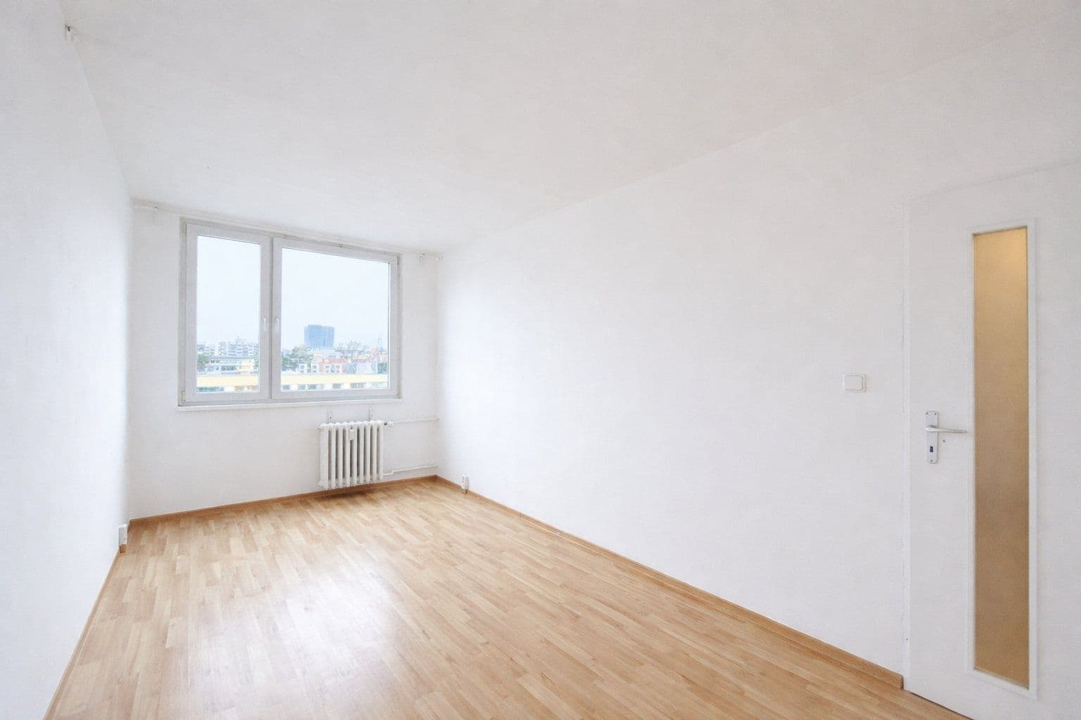 Prenájom bytu 3-izbový 87 m², Točitá, Praha, Praha Prenájom bytu 3-izbový 87 m², Točitá, Praha, Praha