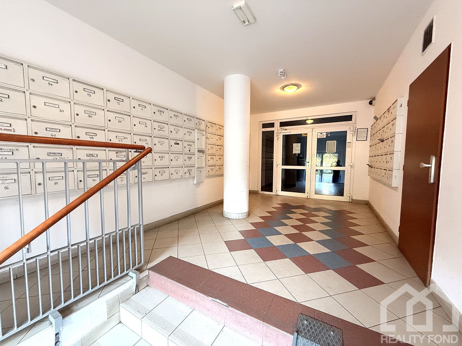 Prenájom bytu 2-izbový 43 m², Přípotoční, Praha, Praha Prenájom bytu 2-izbový 43 m², Přípotoční, Praha, Praha