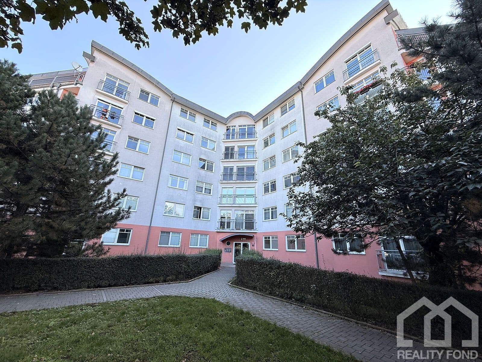 Prenájom bytu 2-izbový 43 m², Přípotoční, Praha, Praha Prenájom bytu 2-izbový 43 m², Přípotoční, Praha, Praha