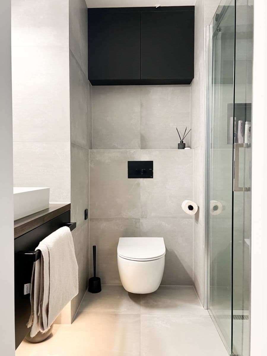 Prenájom bytu 3-izbový 55 m², Angolská, Praha, Praha Prenájom bytu 3-izbový 55 m², Angolská, Praha, Praha